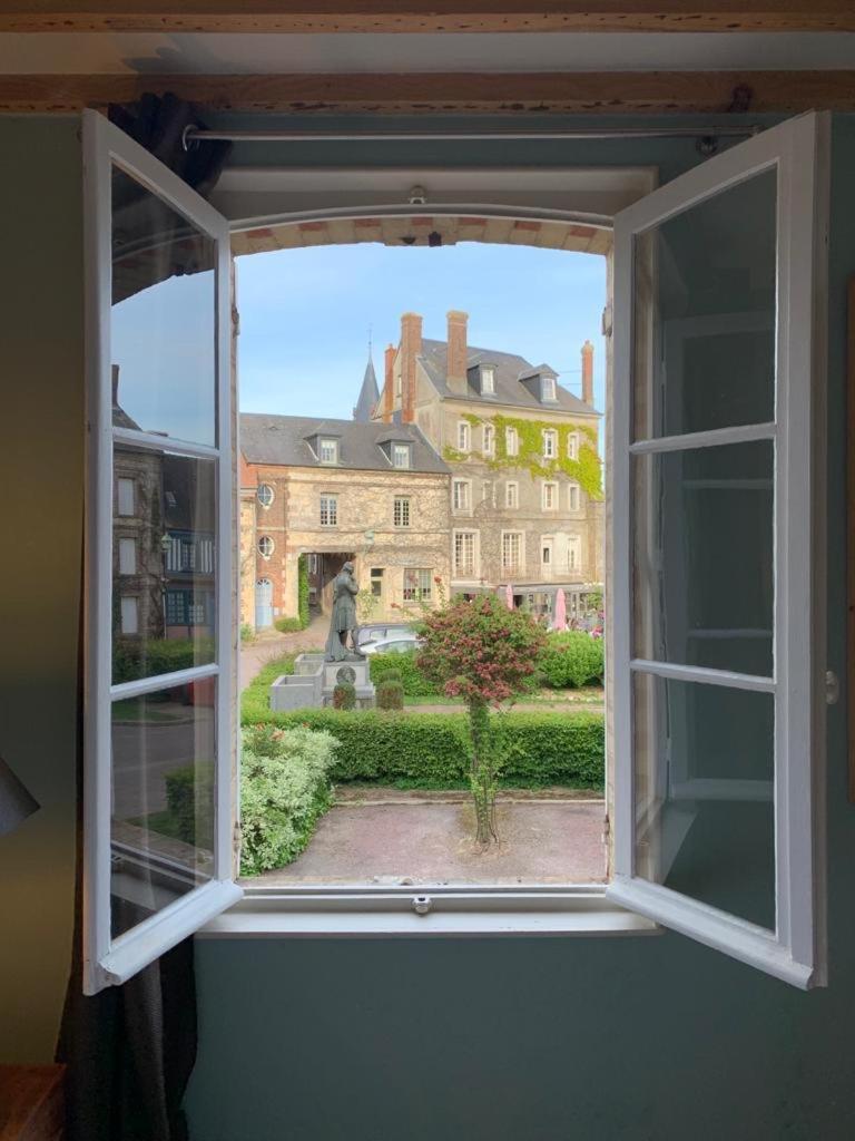 Maison De Charme Beaumont, Proche Deauville Beaumont-en-Auge Exterior foto
