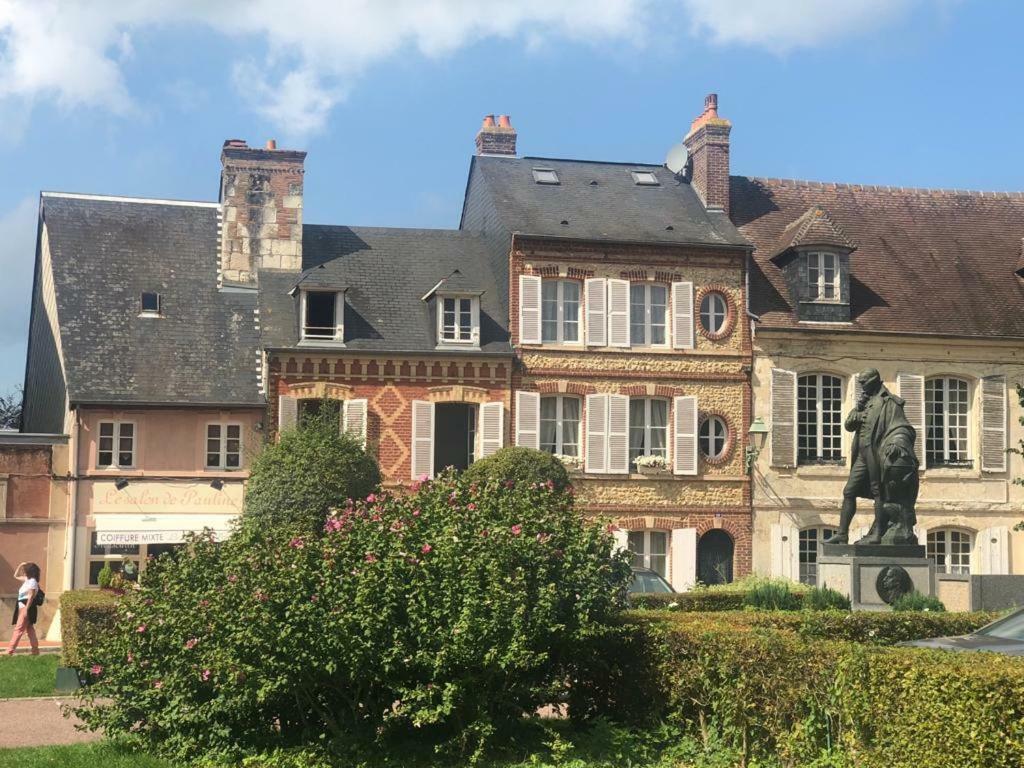 Maison De Charme Beaumont, Proche Deauville Beaumont-en-Auge Exterior foto